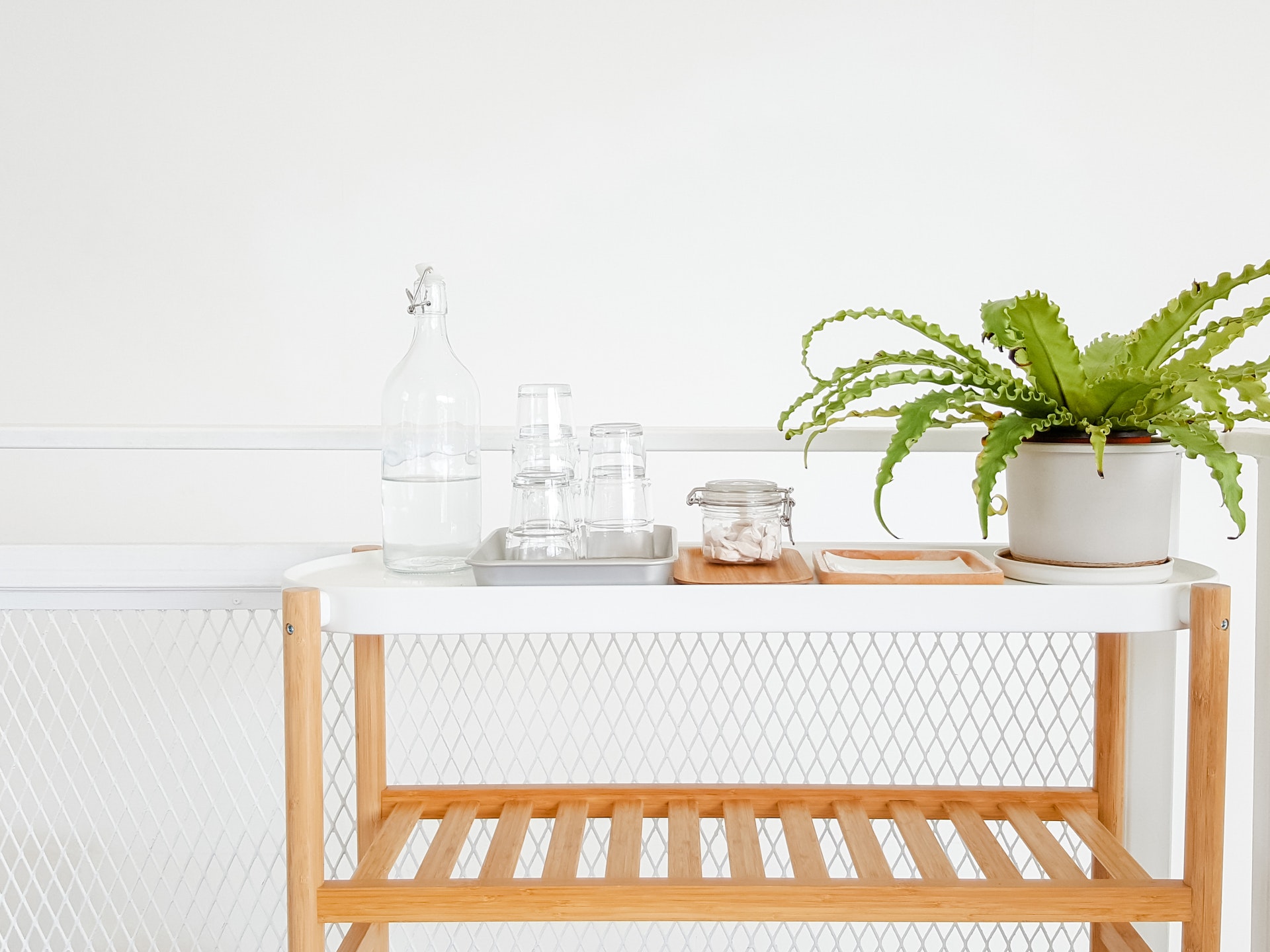 apartment-beverage-bottle-544112 apartment-beverage-bottle-544112